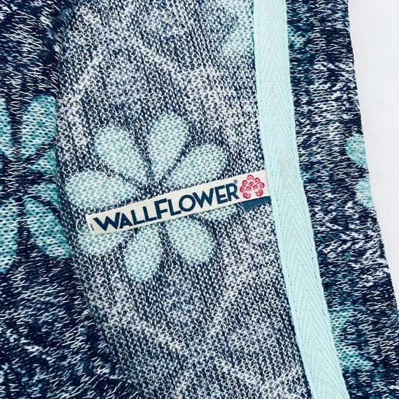 Wallflower Blue Floral Long Sleeve Tee - Picture 6 of 9